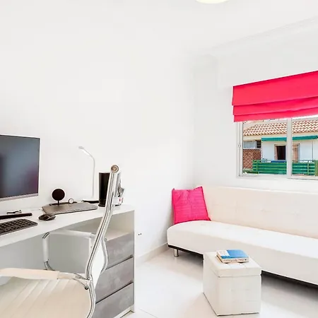 Cristismart Hi-end Services Media Streaming *