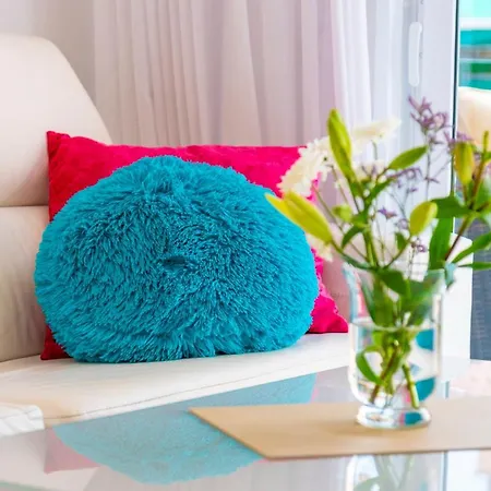 Cristismart Hi-end Services Media Streaming Apartament Los Cristianos (Tenerife)