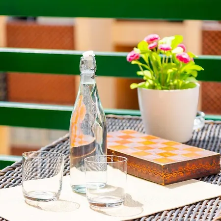 Cristismart Hi-end Services Media Streaming