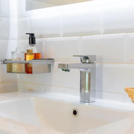 Cristismart Hi-end Services Media Streaming 아파트 *